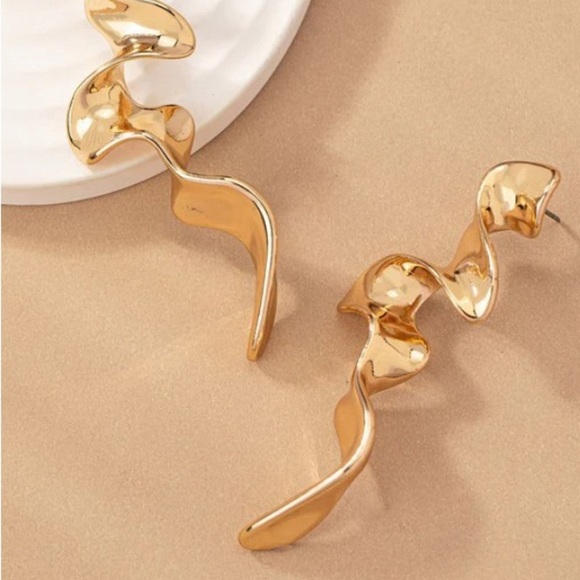 Zara Sierra Drop Gold Earrings - Picture 6 of 12